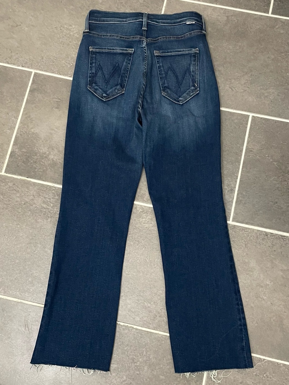 Mother The Tripper Ankle Fray Jean size 26 - Picture 3 of 12